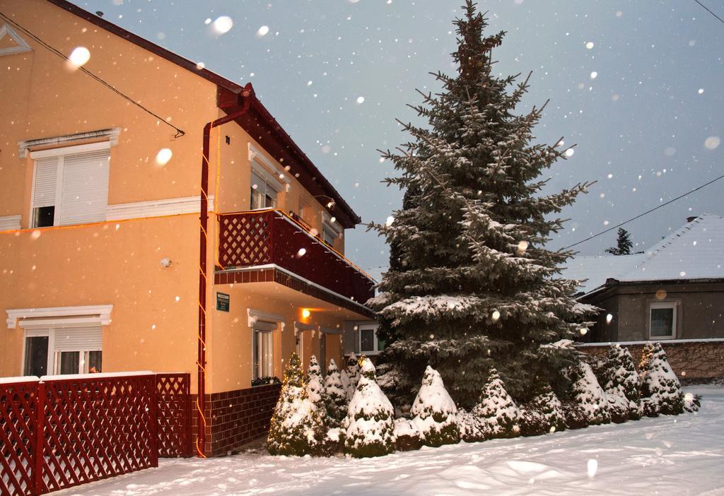 Margaret Apartman Egerszalók Exteriér fotografie